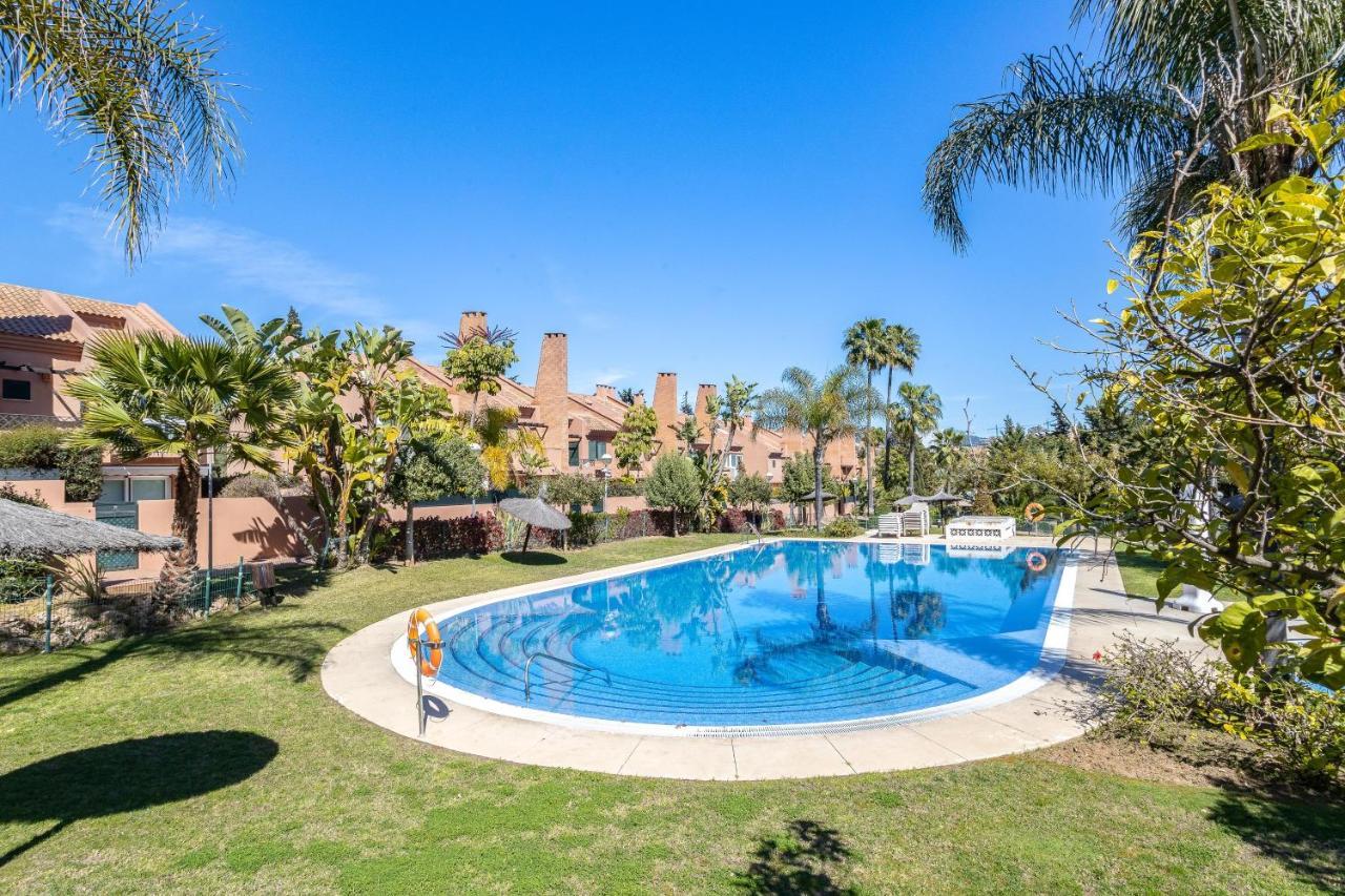 Oleholidays Adosado Mediterraneo Monteros 100 M Playa Vakantiehuis Marbella
